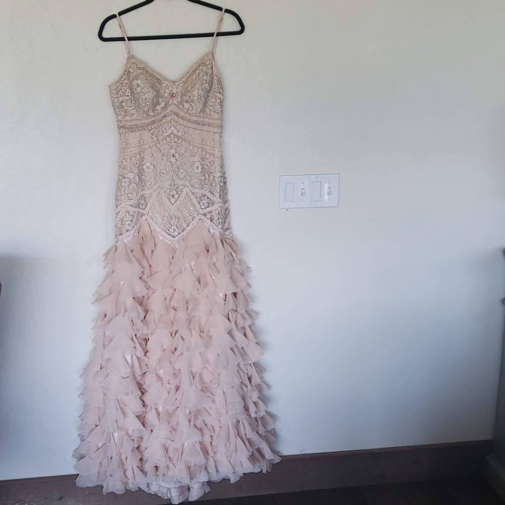 Exquisite evening gown